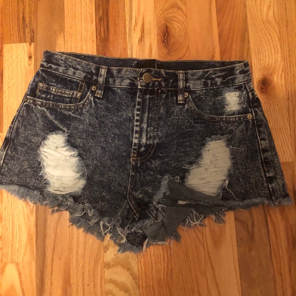 Distressed shorts